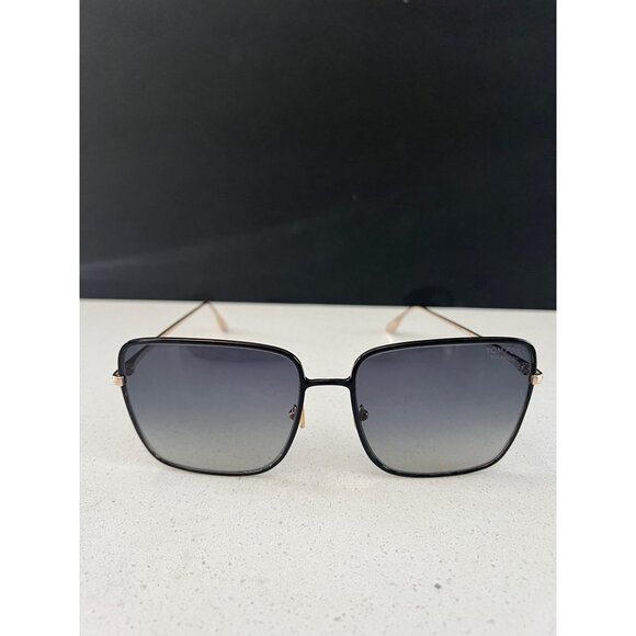 TOM FORD Reggie 61MM Navigator aviator Sunglasses - Picture 4 of 9